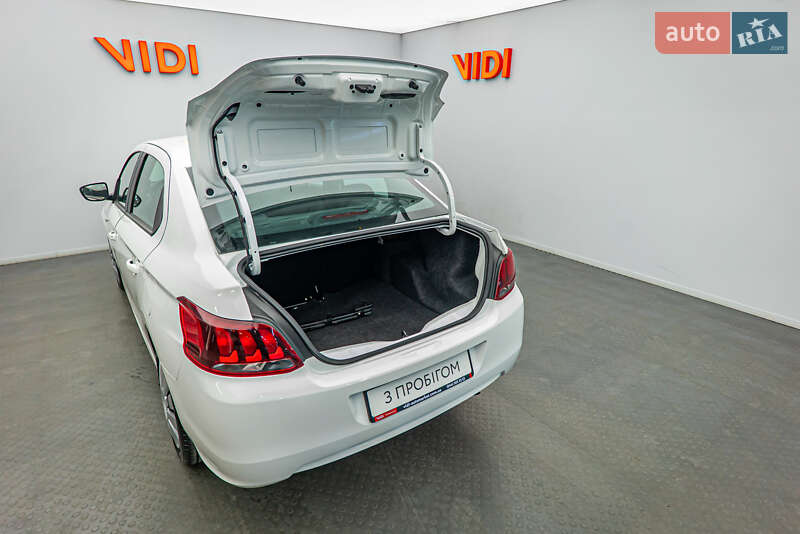 Седан Peugeot 301 2023 в Киеве