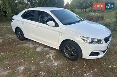 Седан Peugeot 301 2019 в Полтаві