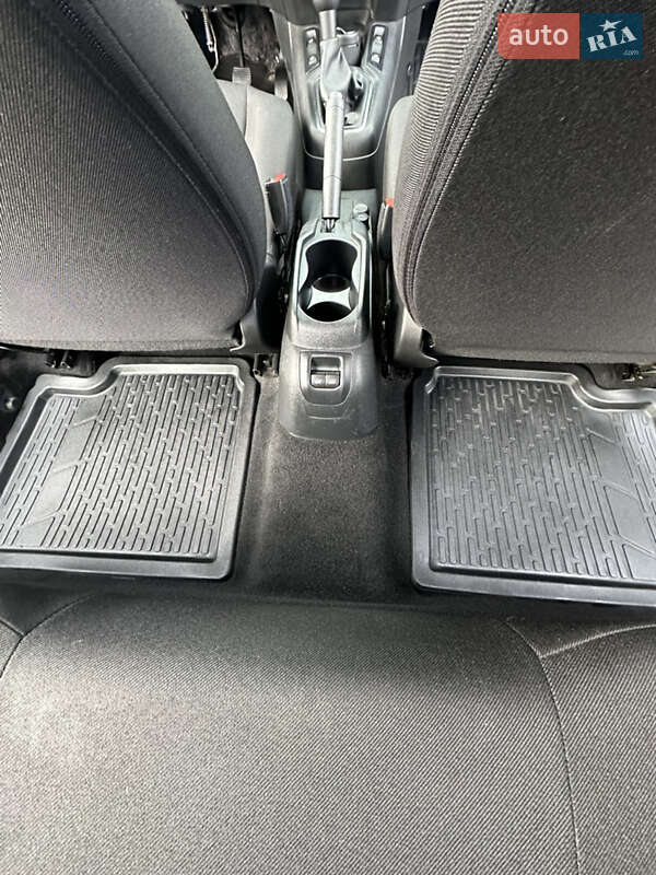 Седан Peugeot 301 2018 в Кременчуці