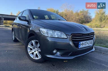 Седан Peugeot 301 2013 в Одессе