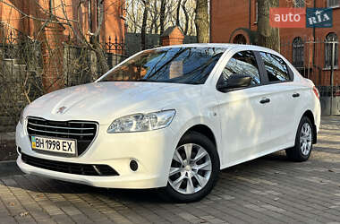 Седан Peugeot 301 2014 в Одессе
