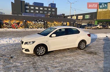 Седан Peugeot 301 2019 в Киеве
