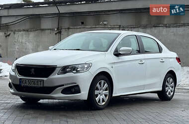 Седан Peugeot 301 2021 в Киеве