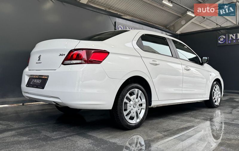 Седан Peugeot 301 2023 в Киеве