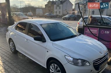 Седан Peugeot 301 2013 в Львові