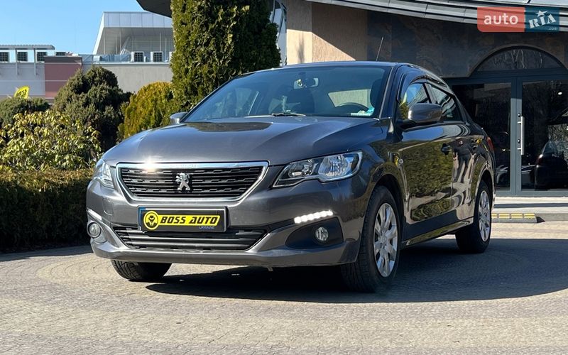 Седан Peugeot 301 2019 в Львове