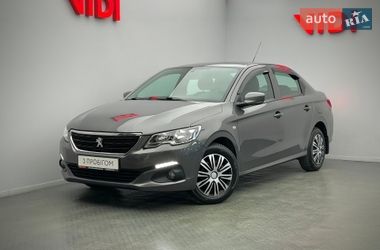 Седан Peugeot 301 2019 в Киеве