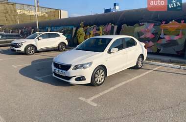 Седан Peugeot 301 2019 в Києві