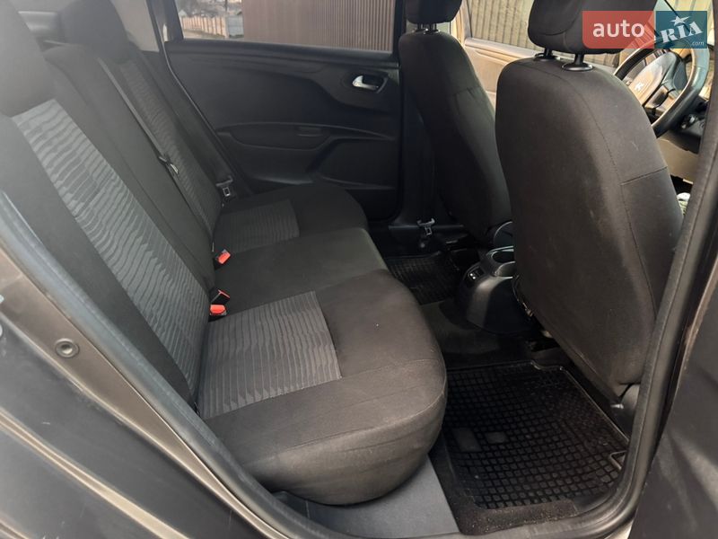 Седан Peugeot 301 2018 в Днепре фото 12 Седан Peugeot 301 2018 в Днепре