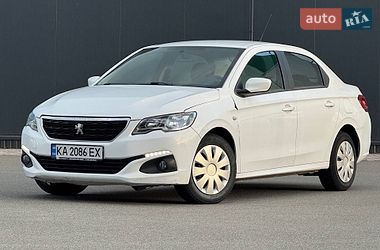 Седан Peugeot 301 2021 в Киеве