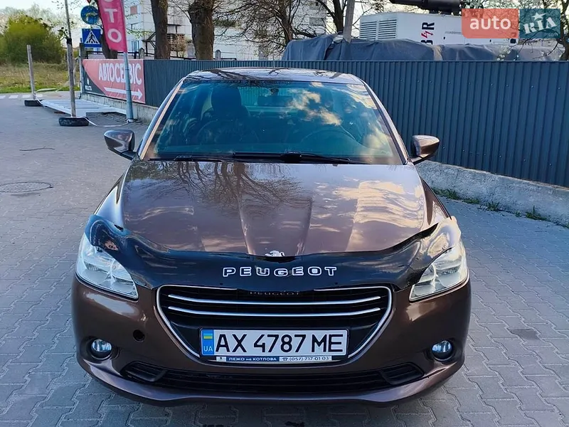 Peugeot 301