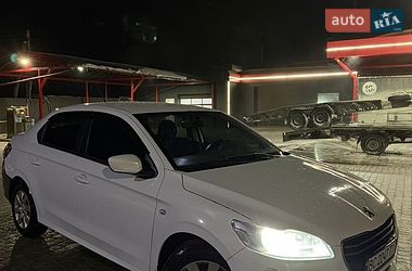 Седан Peugeot 301 2013 в Львові