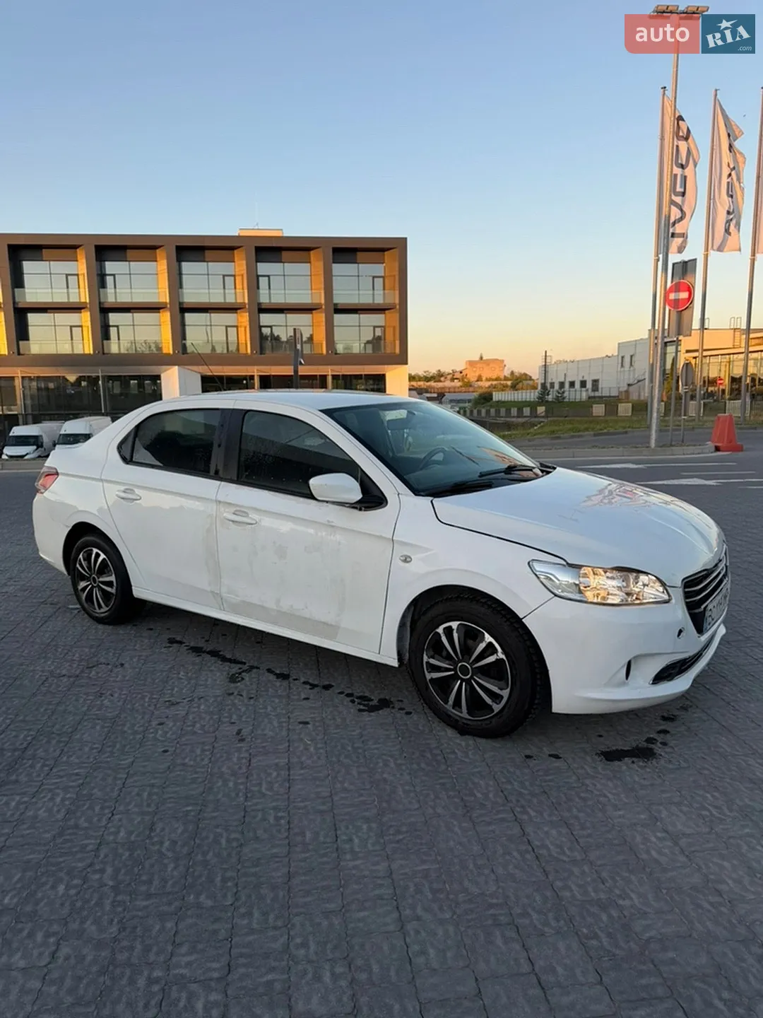 2014 Peugeot 301 - мініатюра 5