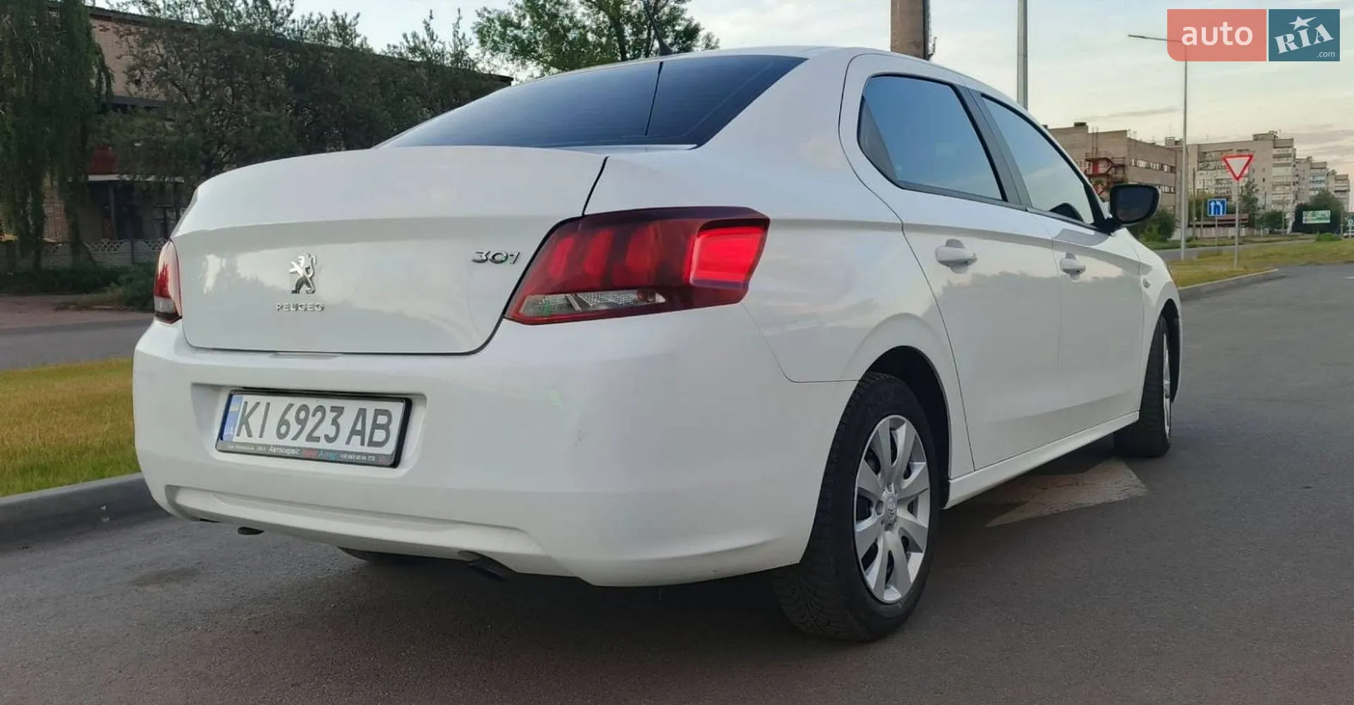 2017 Peugeot 301 - мініатюра 5