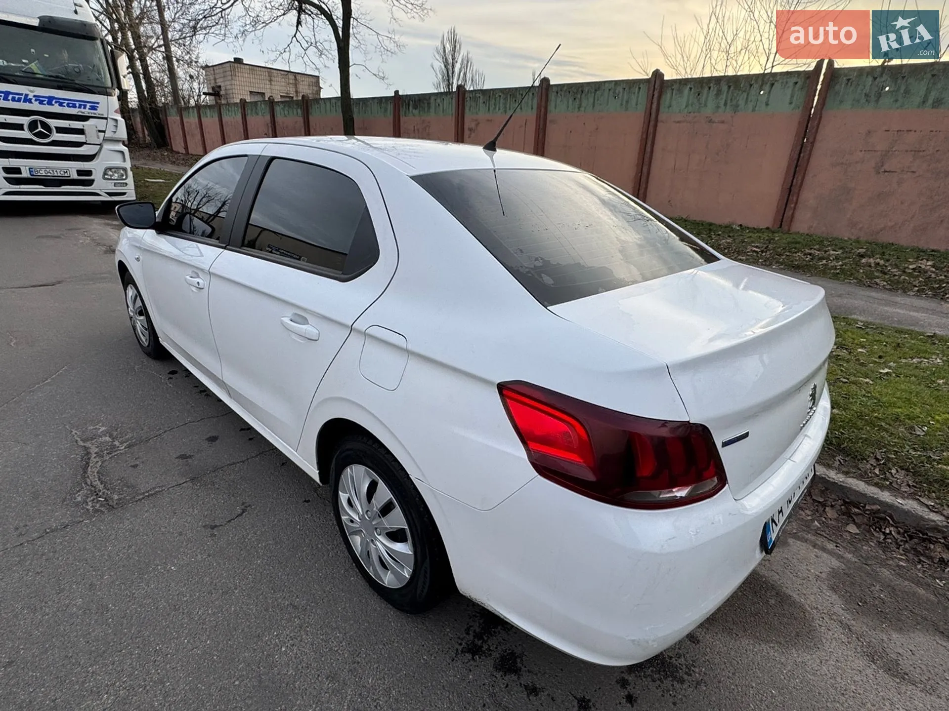 2018 Peugeot 301 - мініатюра 6