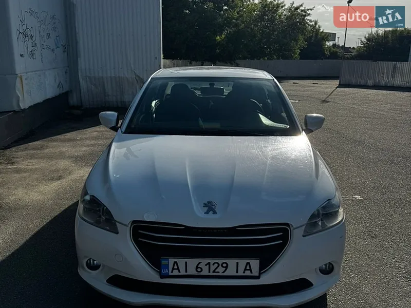 Peugeot 301