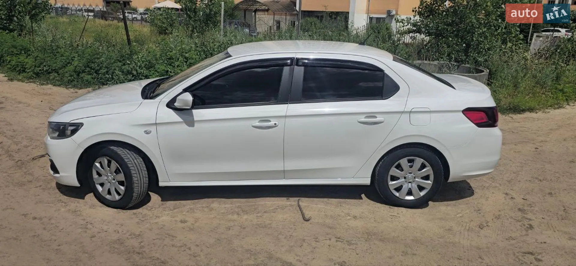 2017 Peugeot 301 - мініатюра 3
