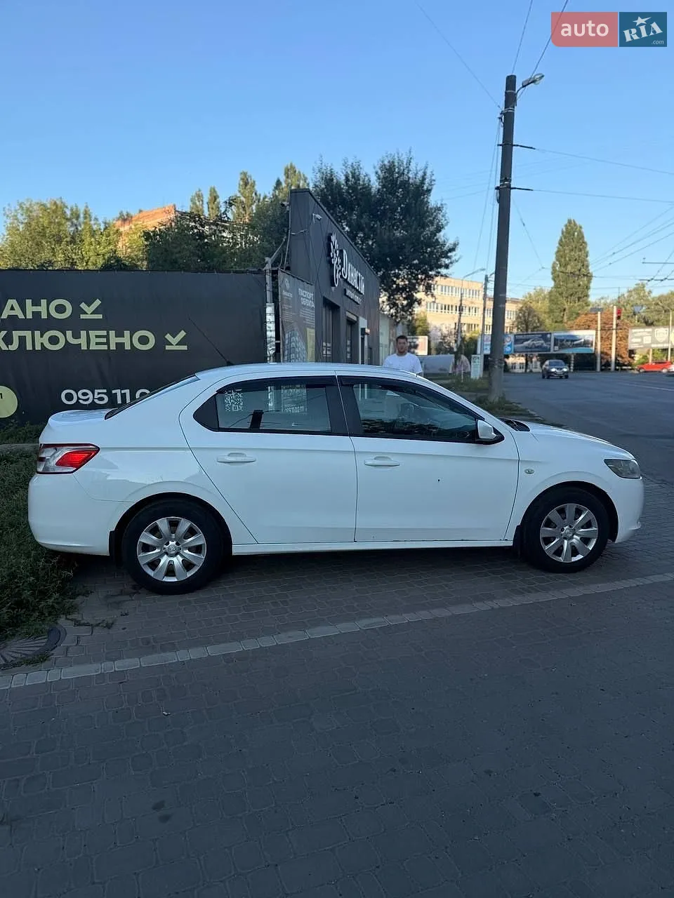 2013 Peugeot 301 - мініатюра 3