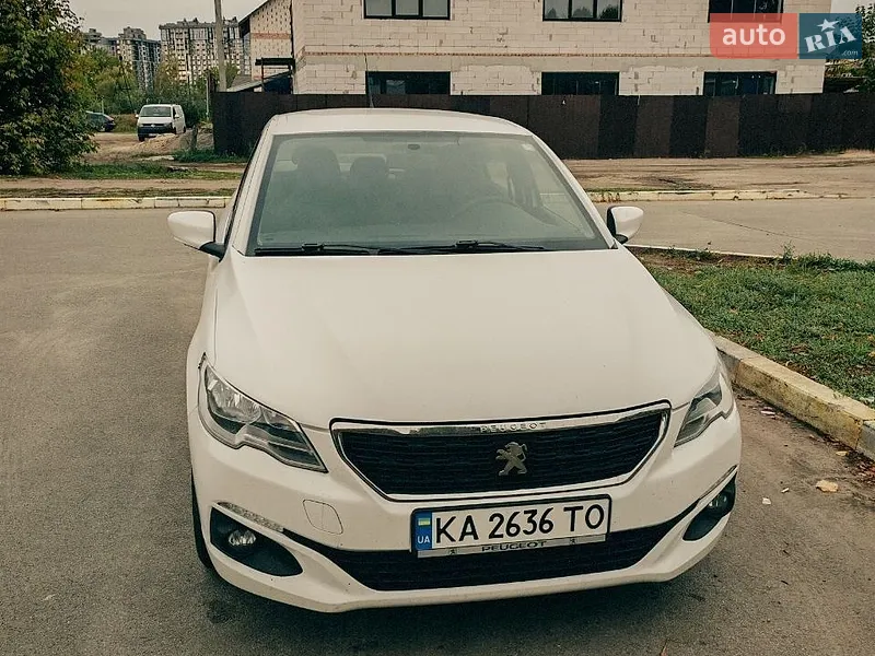 Peugeot 301 2021