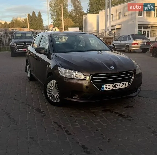 Peugeot 301