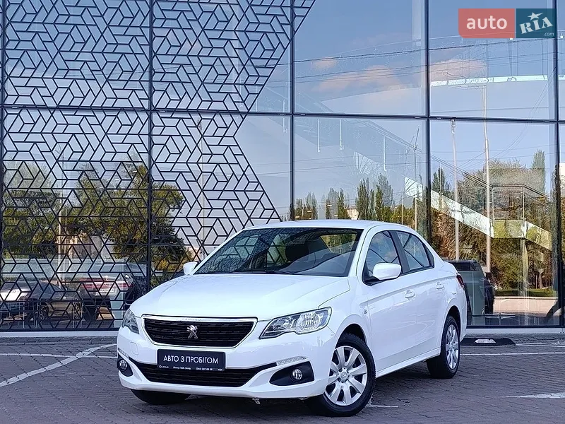 Peugeot 301