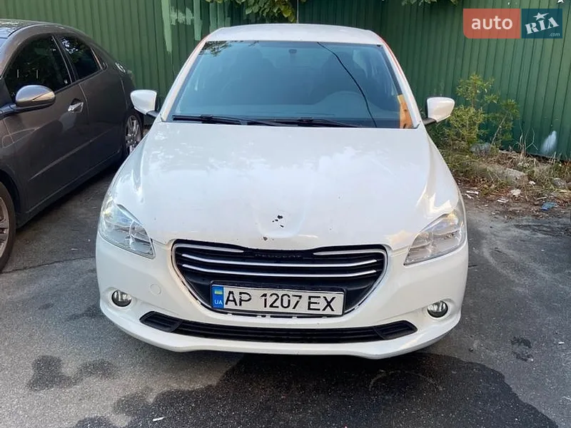 Peugeot 301