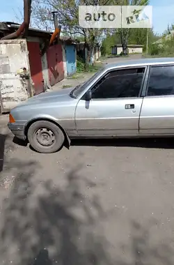 Peugeot 305 1986