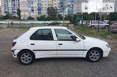 Хэтчбек Peugeot 306 1994 в Киеве