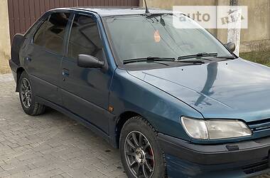 Седан Peugeot 306 1996 в Одессе