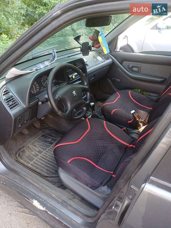 Хэтчбек Peugeot 306 1993 в Александрие