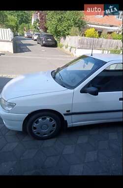 Хетчбек Peugeot 306 1998 в Рівному