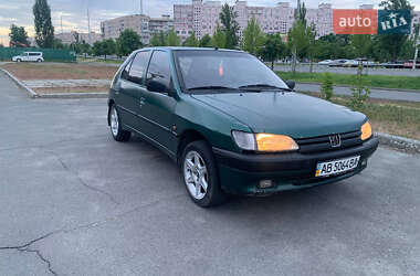 Хэтчбек Peugeot 306 1996 в Киеве