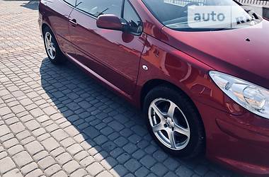 Кабриолет Peugeot 307 2008 в Самборе