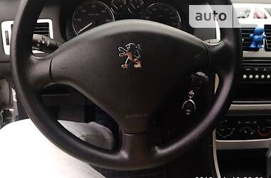 Хетчбек Peugeot 307 2006 в Миронівці