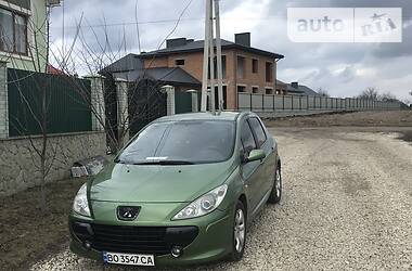 Хетчбек Peugeot 307 2006 в 