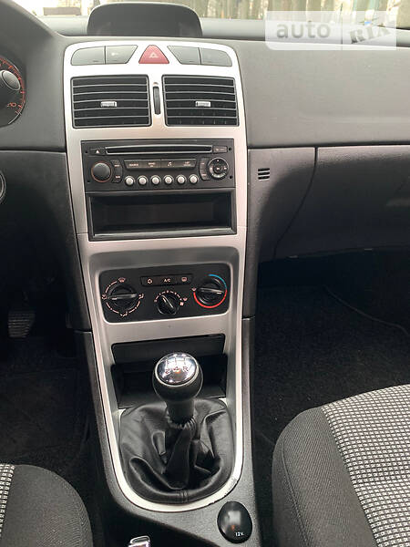 Хетчбек Peugeot 307 2007 в Стрию