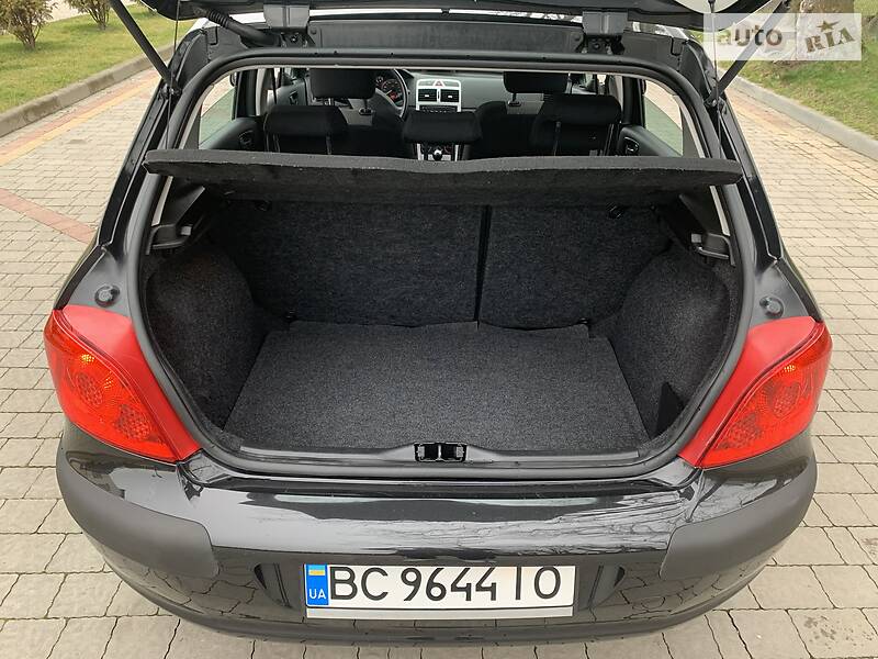 Хетчбек Peugeot 307 2007 в Стрию