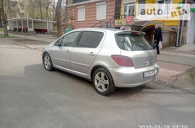 Хэтчбек Peugeot 307 2002 в Запорожье