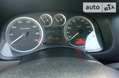 Хетчбек Peugeot 307 2002 в 