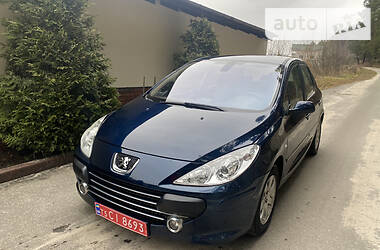 Хэтчбек Peugeot 307 2007 в Буче