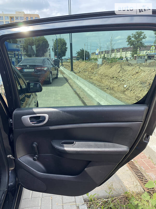 Хетчбек Peugeot 307 2006 в Києві