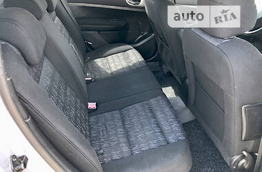 Универсал Peugeot 307 2002 в 