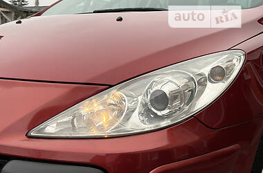 Универсал Peugeot 307 2006 в 
