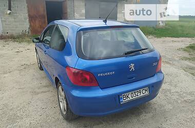 Купе Peugeot 307 2002 в Ровно
