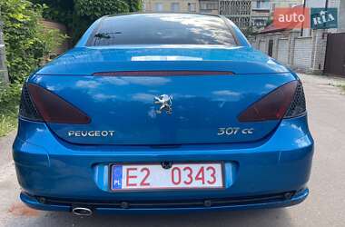 Кабриолет Peugeot 307 2005 в 
