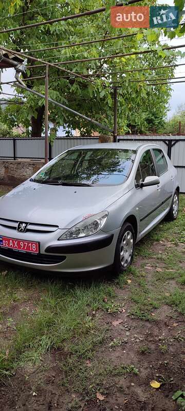Хэтчбек Peugeot 307 2004 в Могилев-Подольске