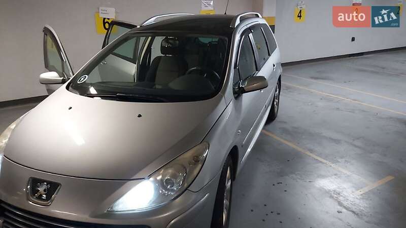 Универсал Peugeot 307 2007 в Лозовой