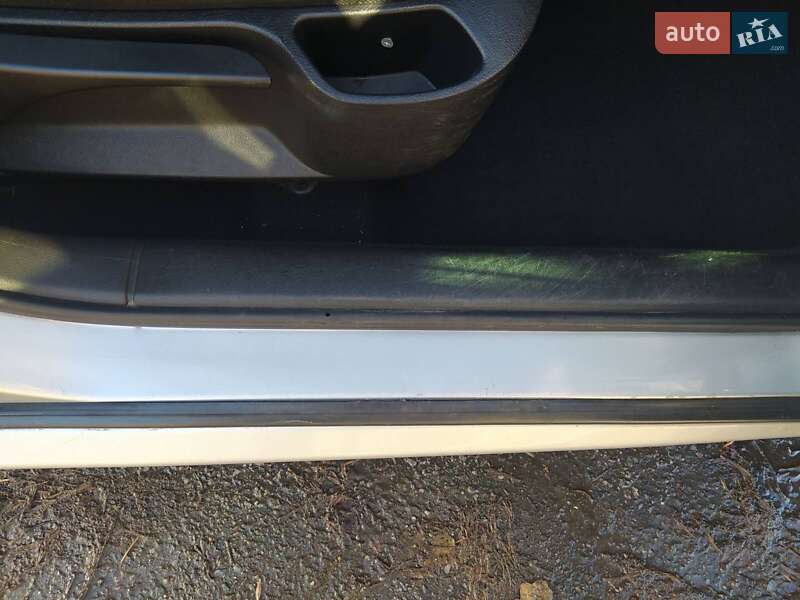 Универсал Peugeot 307 2007 в Лозовой