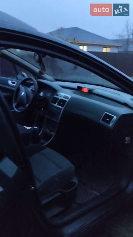 Хэтчбек Peugeot 307 2003 в Житомире