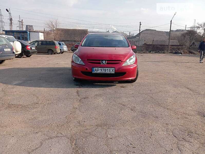 Хэтчбек Peugeot 307 2004 в Запорожье